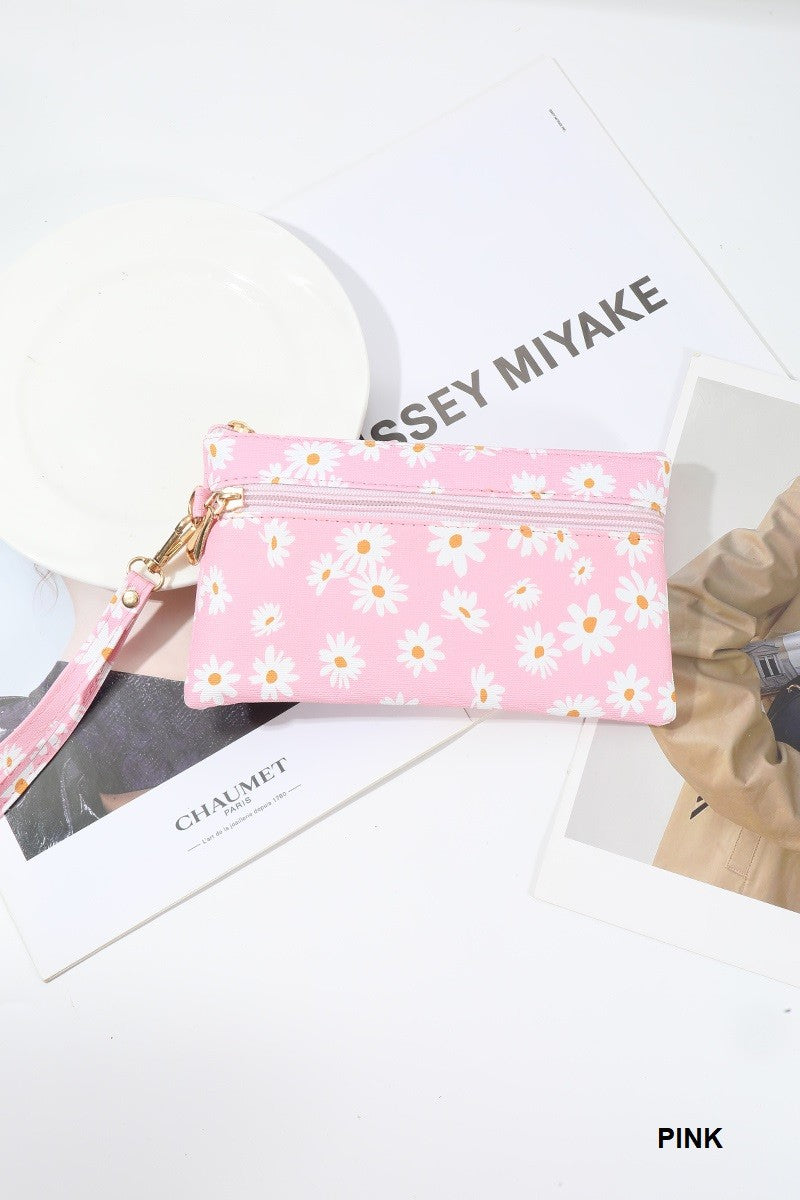Daisy Wristlet